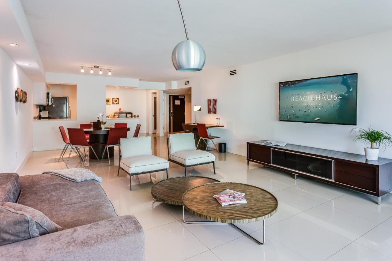 Beach Haus Bal Harbour Exterior photo